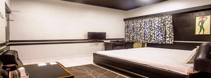 2047/Hotel The Galaxy - Mirzapur 06.jpg